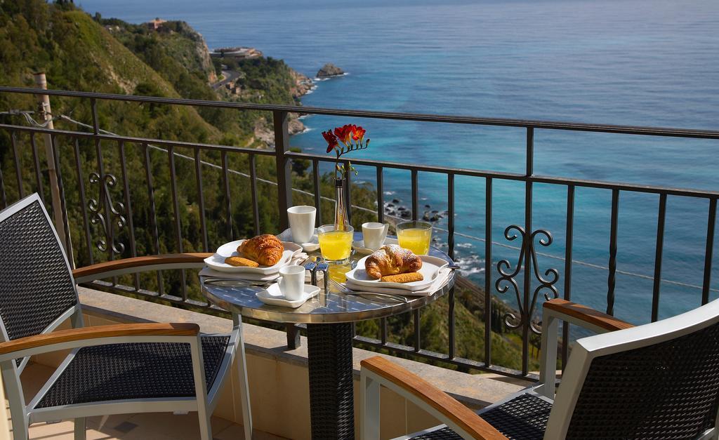 Meridiana Hotel Таорміна Екстер'єр фото
